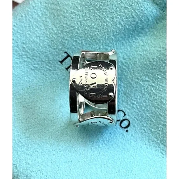 Tiffany & Co. Return NY T&co Sterling Silver 925 Wide Love Band Ring Size 4.75